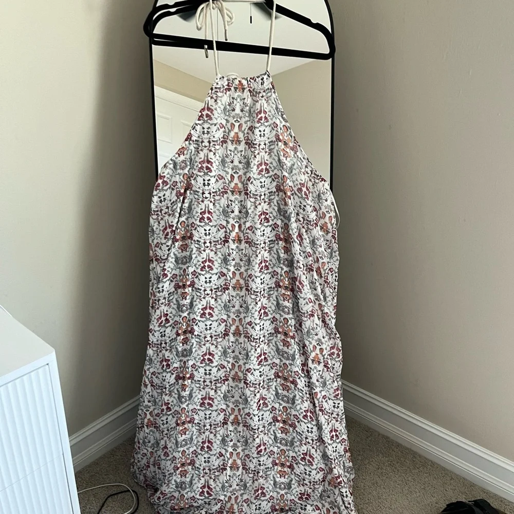 Floral Halter Neck Maxi Dress - White & Pink - Picture 3 of 6